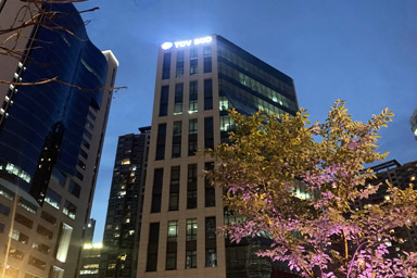 南德檢測樓頂發光字施工方